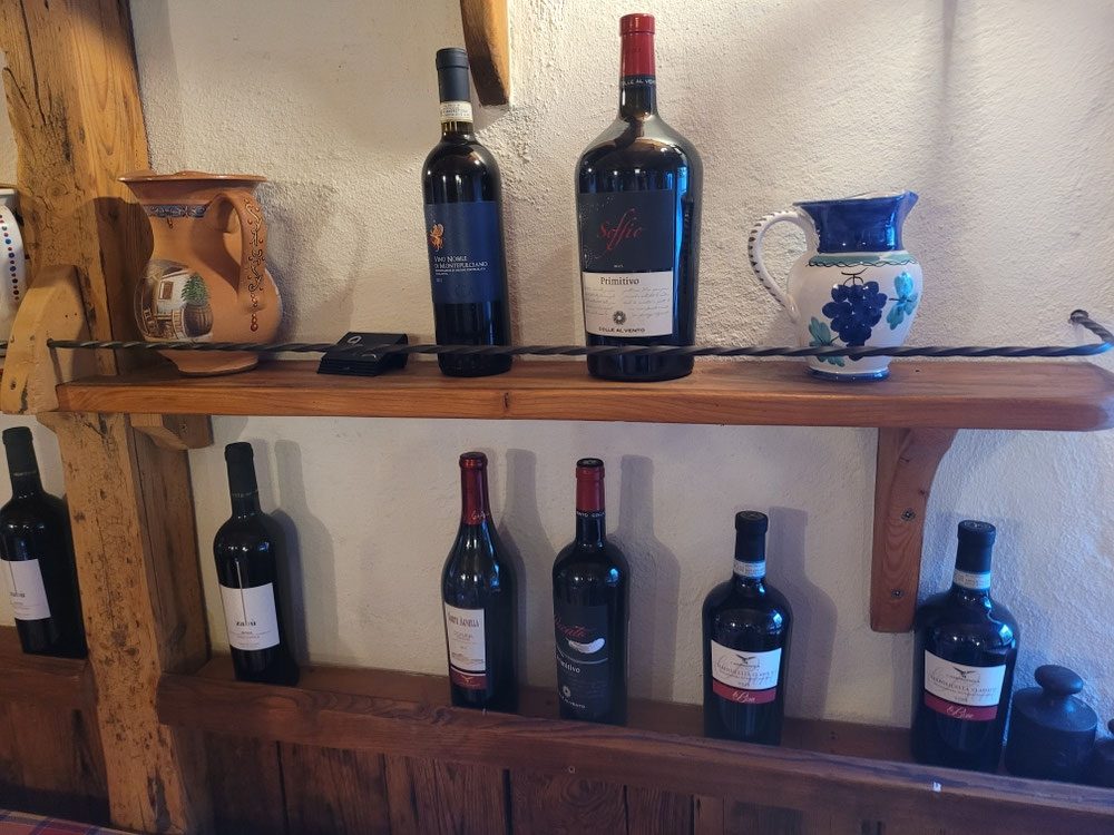 Weinauswahl im Restaurant